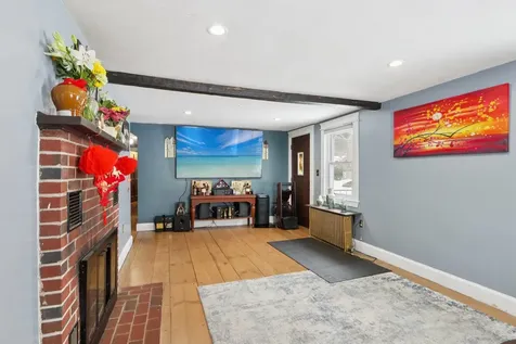 6 Forest Drive Seabrook NH 03874