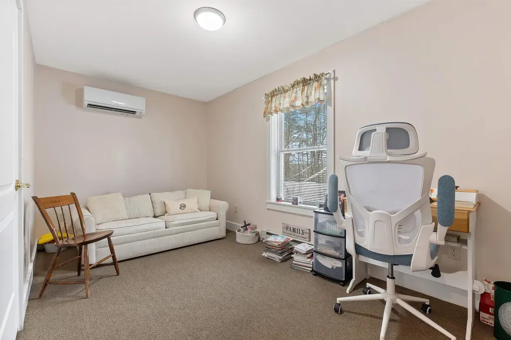 30 Pine Street Newport NH 03773