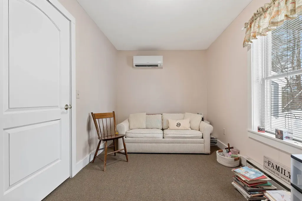 30 Pine Street Newport NH 03773