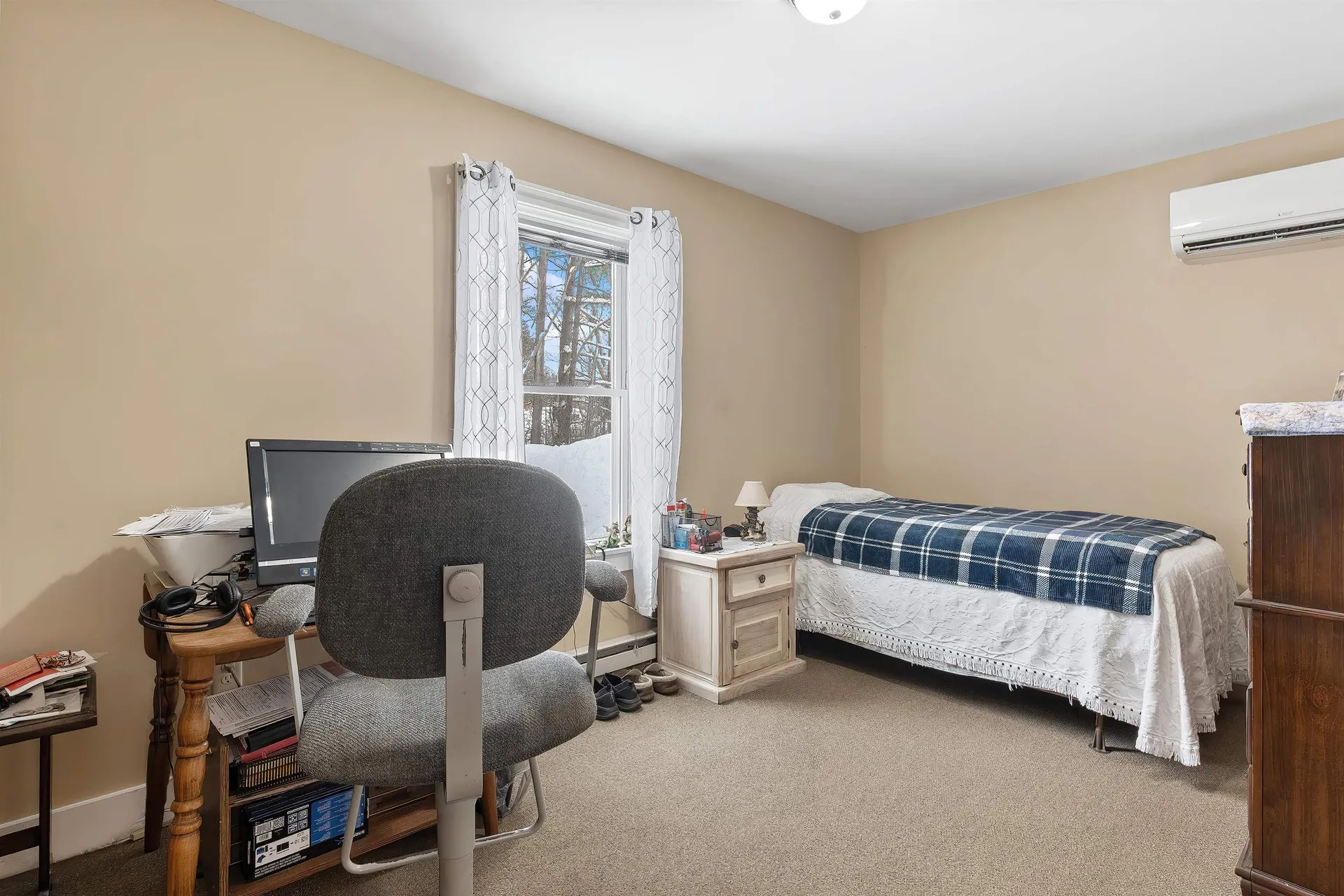 30 Pine Street Newport NH 03773