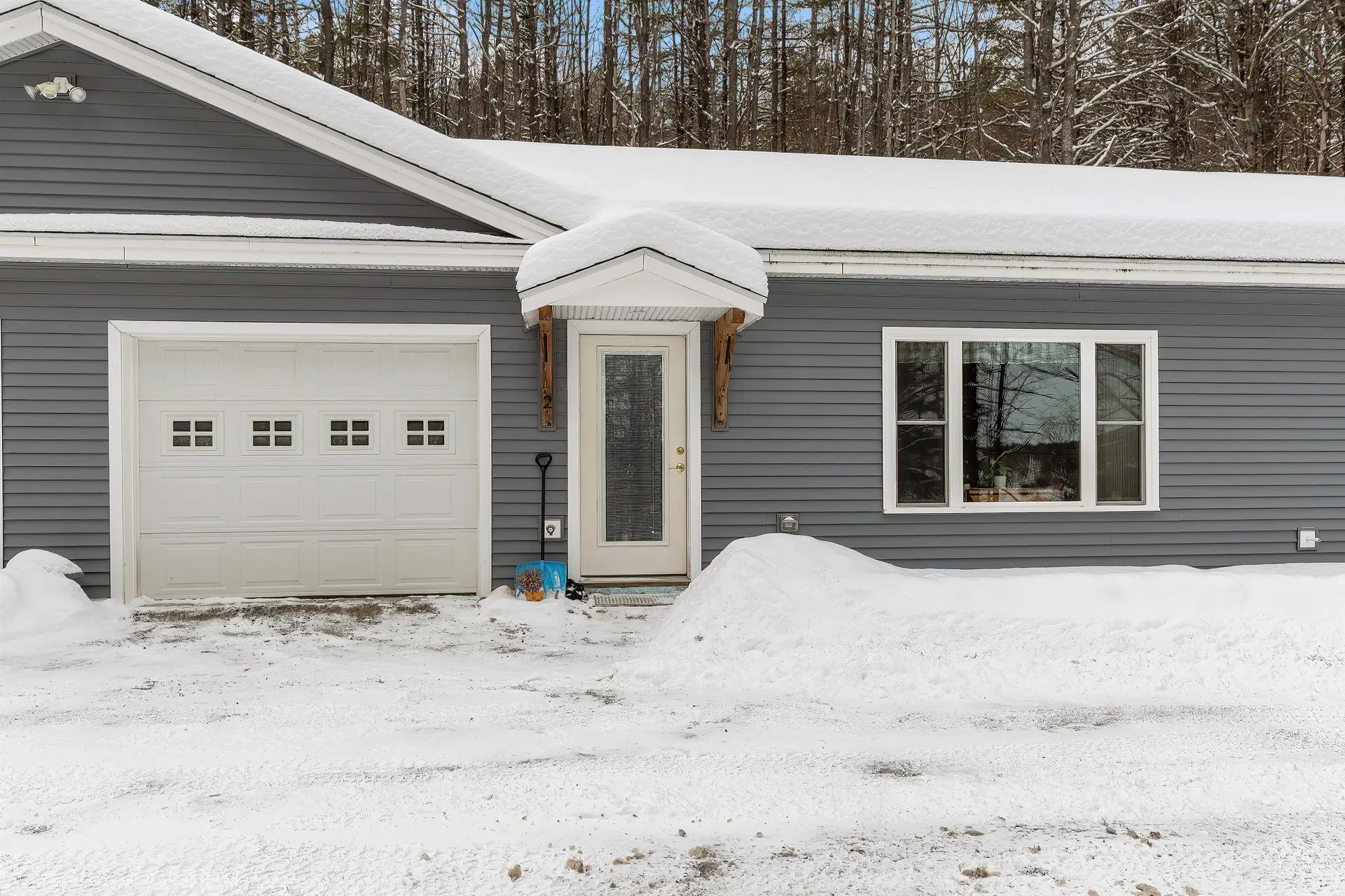 30 Pine Street Newport NH 03773