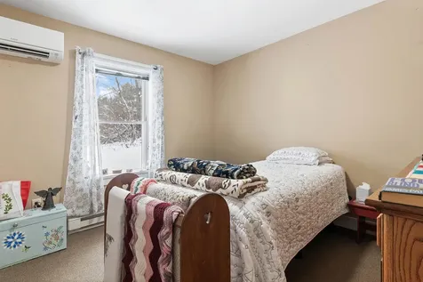 30 Pine Street Newport NH 03773