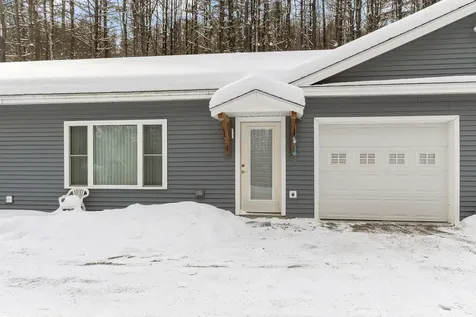 30 Pine Street Newport NH 03773