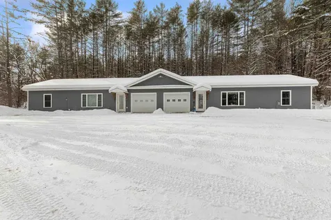 30 Pine Street Newport NH 03773