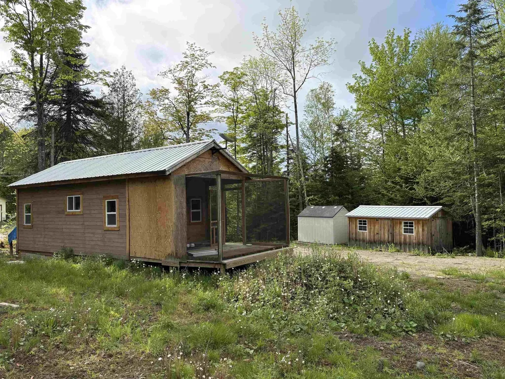 905 Peak Road Wheelock VT 05851