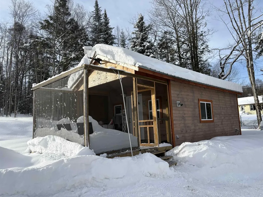 905 Peak Road Wheelock VT 05851