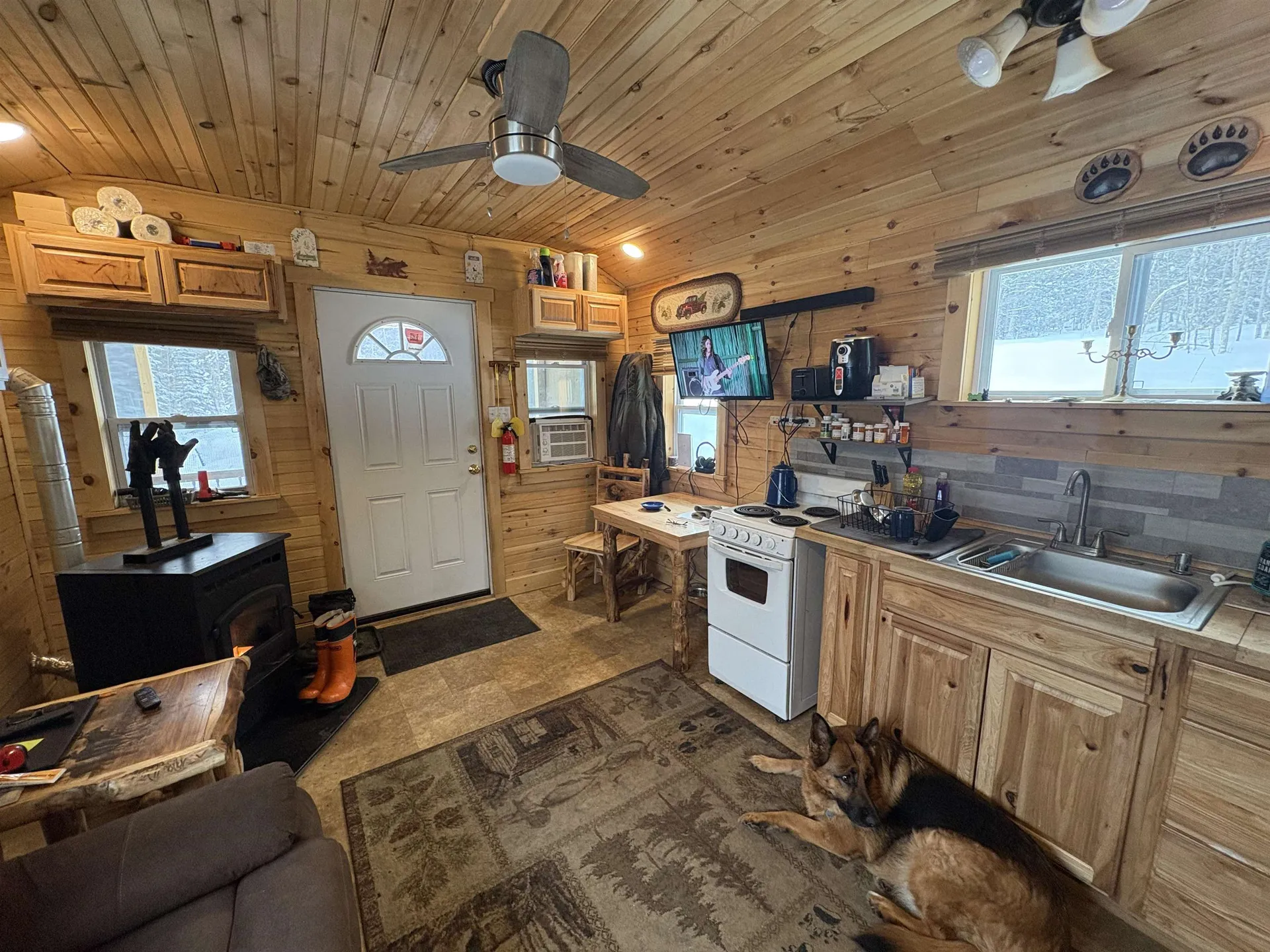 905 Peak Road Wheelock VT 05851