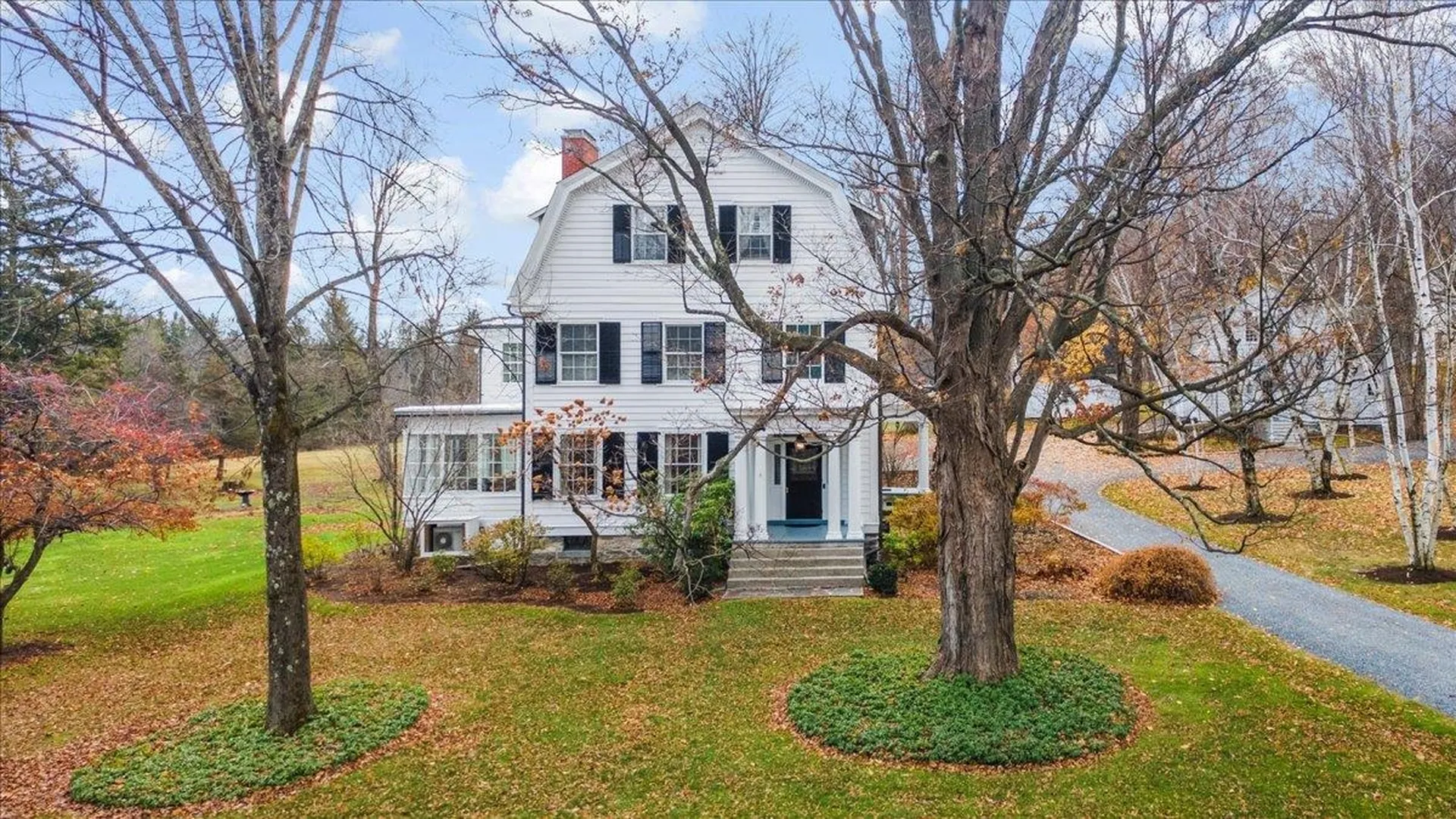 16 West Road Bennington VT 05201