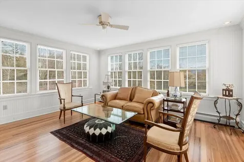 16 West Road Bennington VT 05201