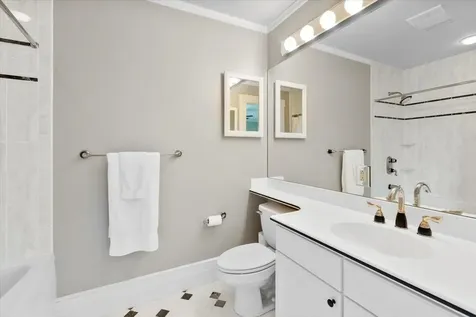 16 West Road Bennington VT 05201