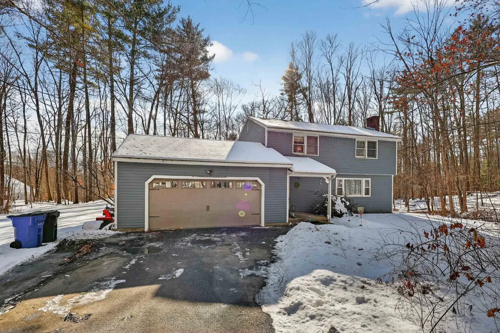 35 Winterhill Road Goffstown NH 03045