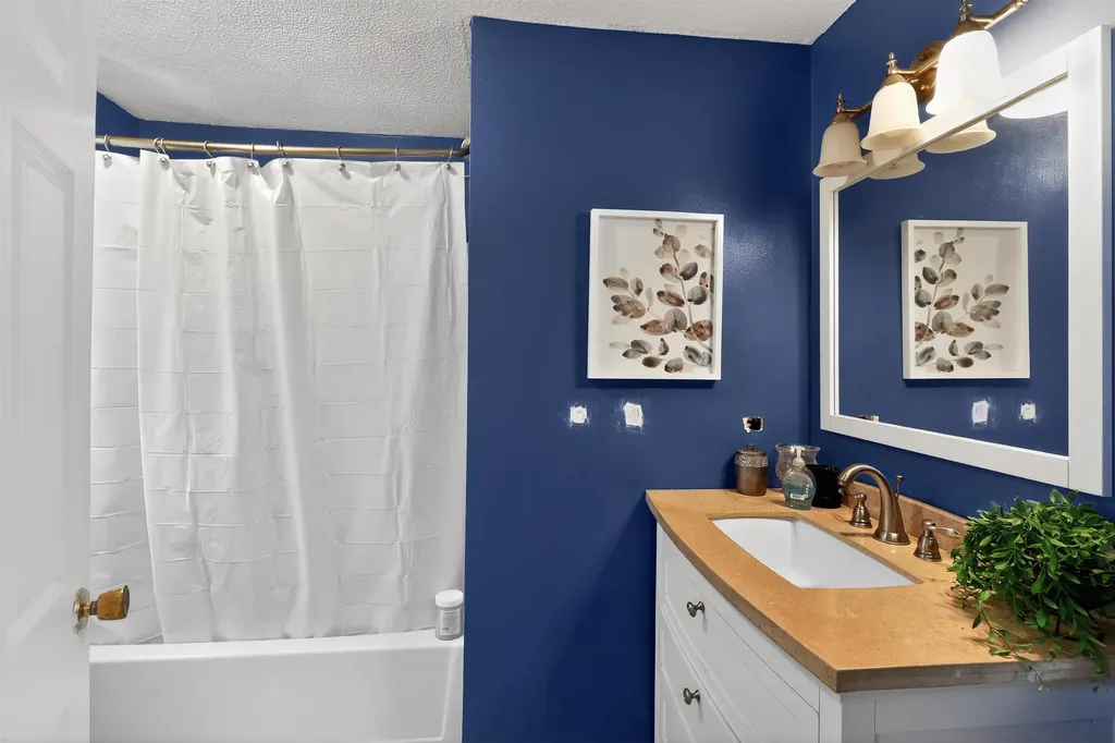 35 Winterhill Road Goffstown NH 03045