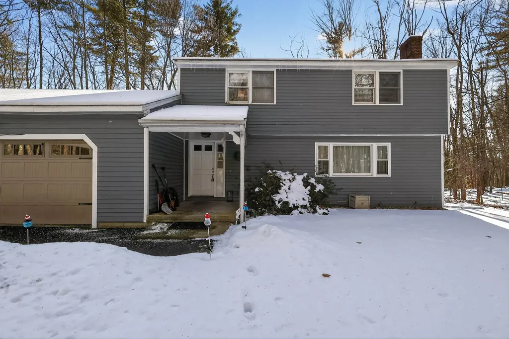 35 Winterhill Road Goffstown NH 03045