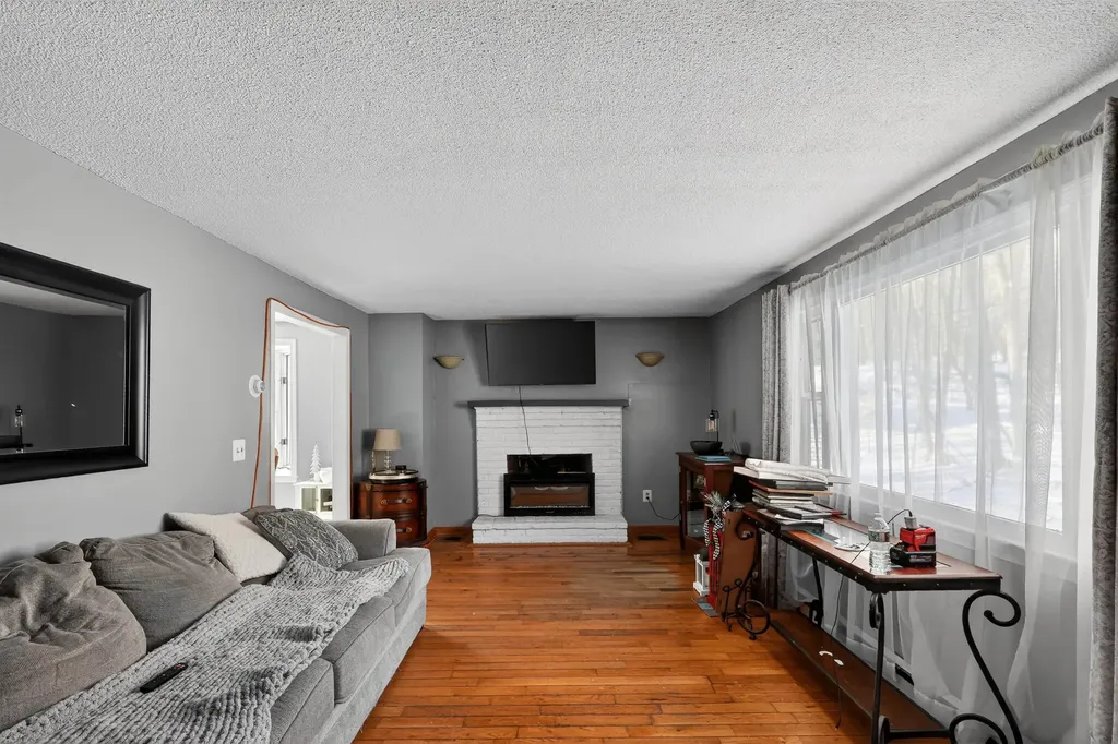 35 Winterhill Road Goffstown NH 03045