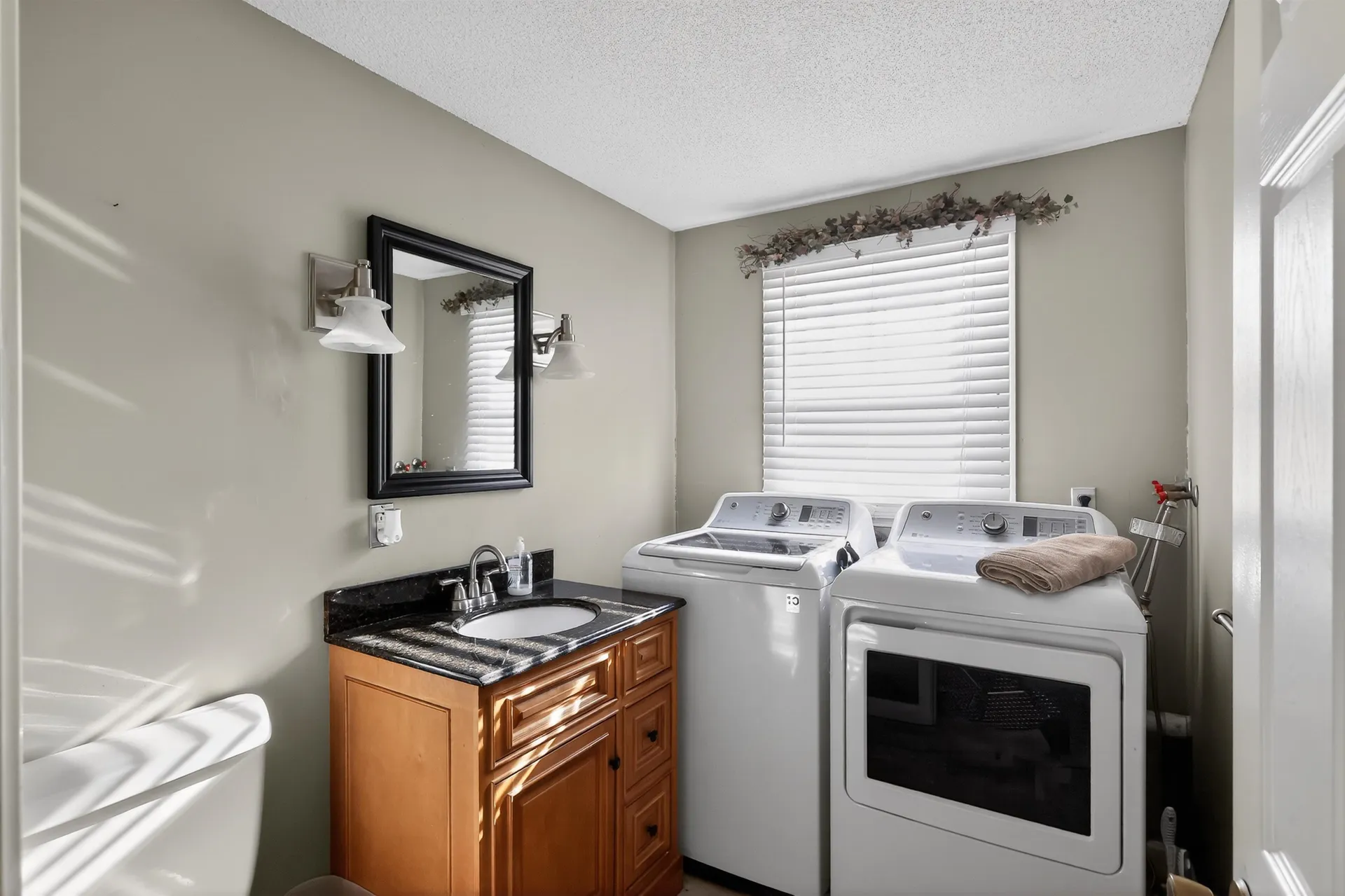 35 Winterhill Road Goffstown NH 03045