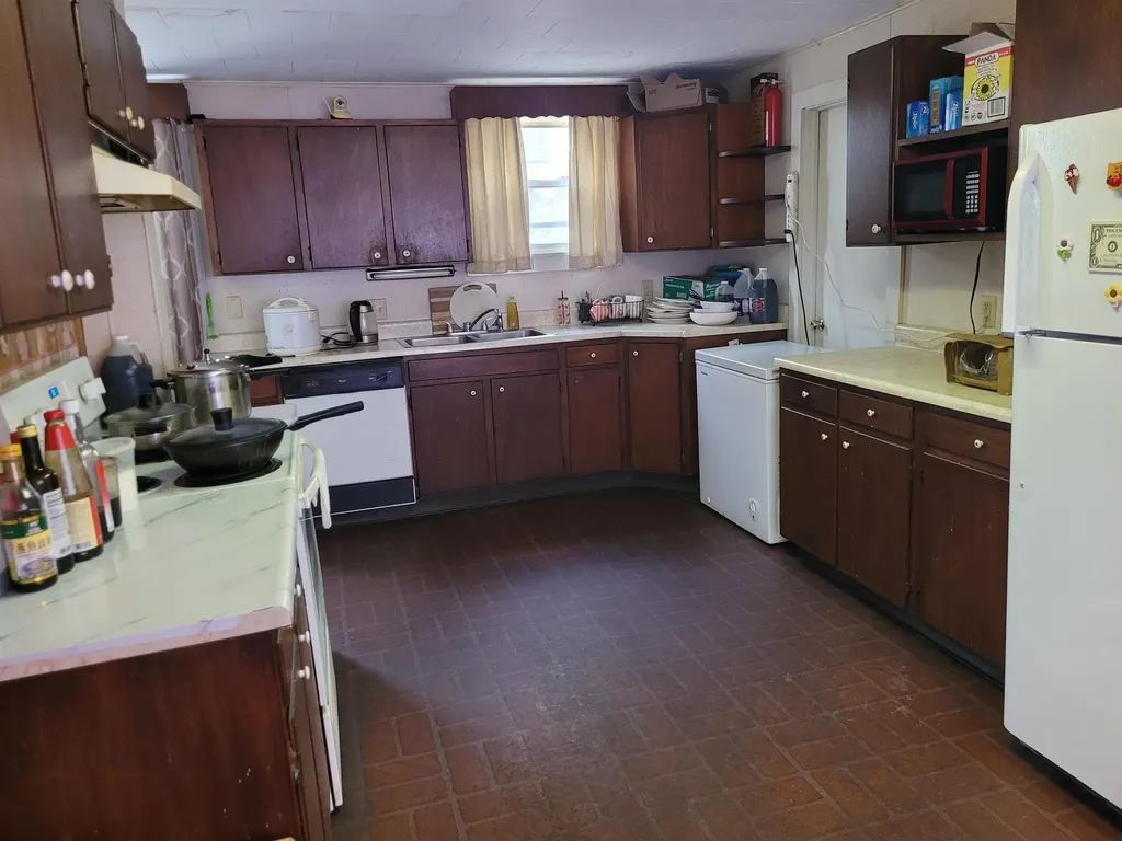 4 Tulip Street Lyndon VT 05851