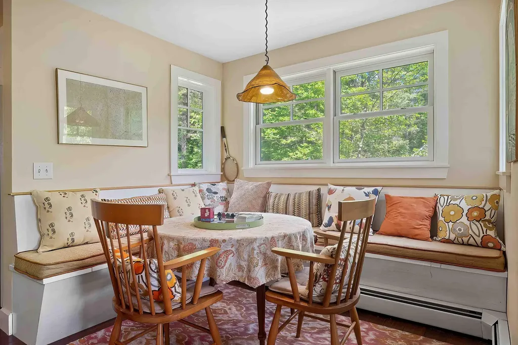 760 Pleasant Street New London NH 03257