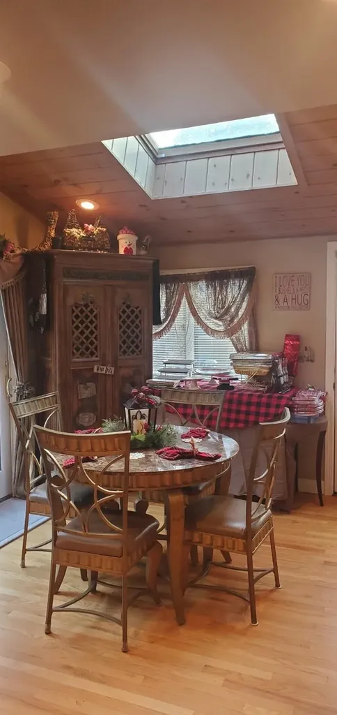 66 Hawke Lane Danville NH 03819