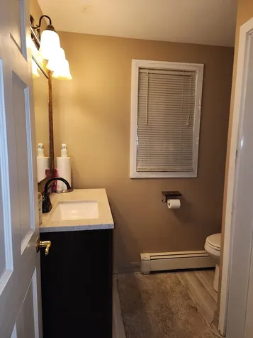 66 Hawke Lane Danville NH 03819