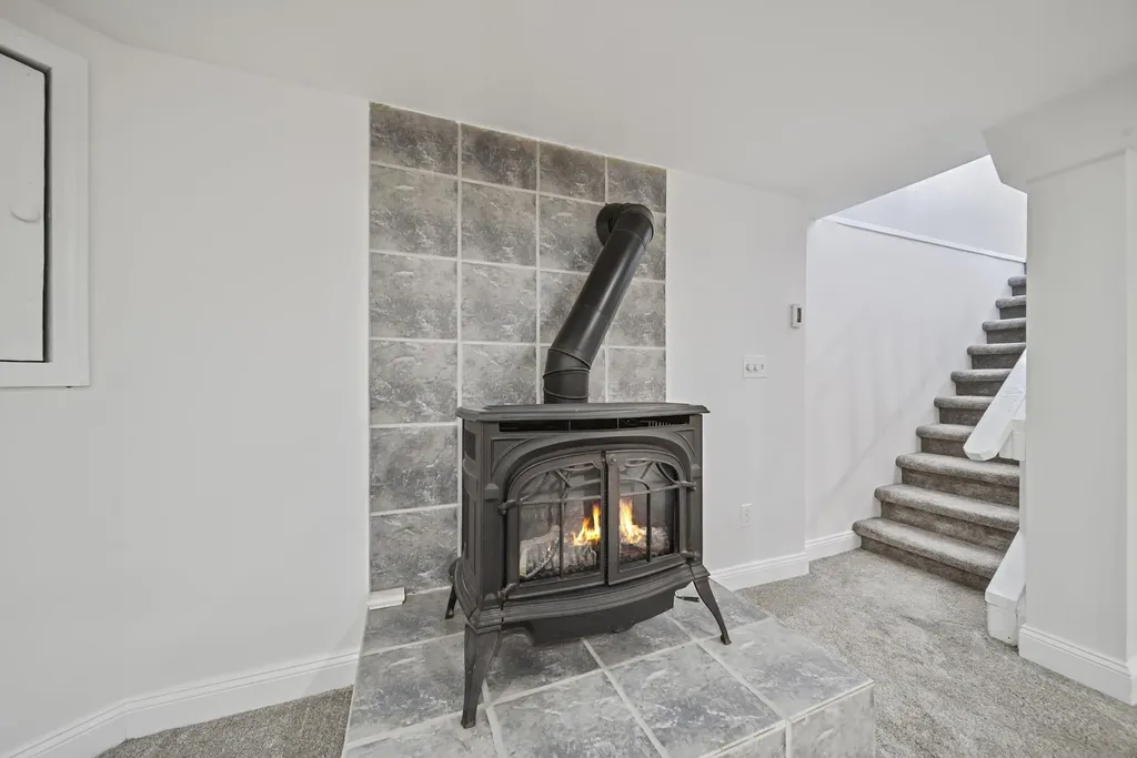 4 Portchester Drive Nashua NH 03062