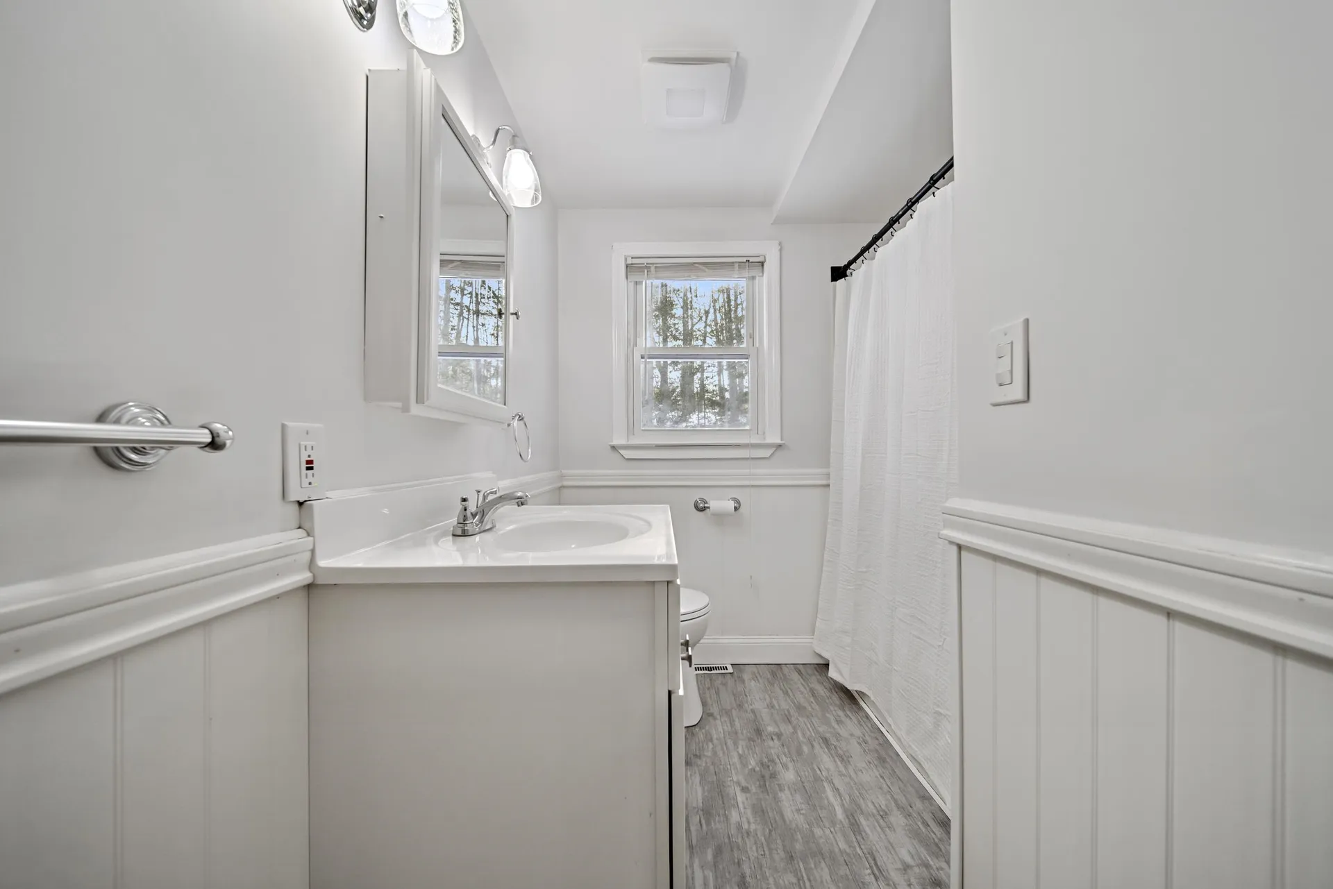 4 Portchester Drive Nashua NH 03062