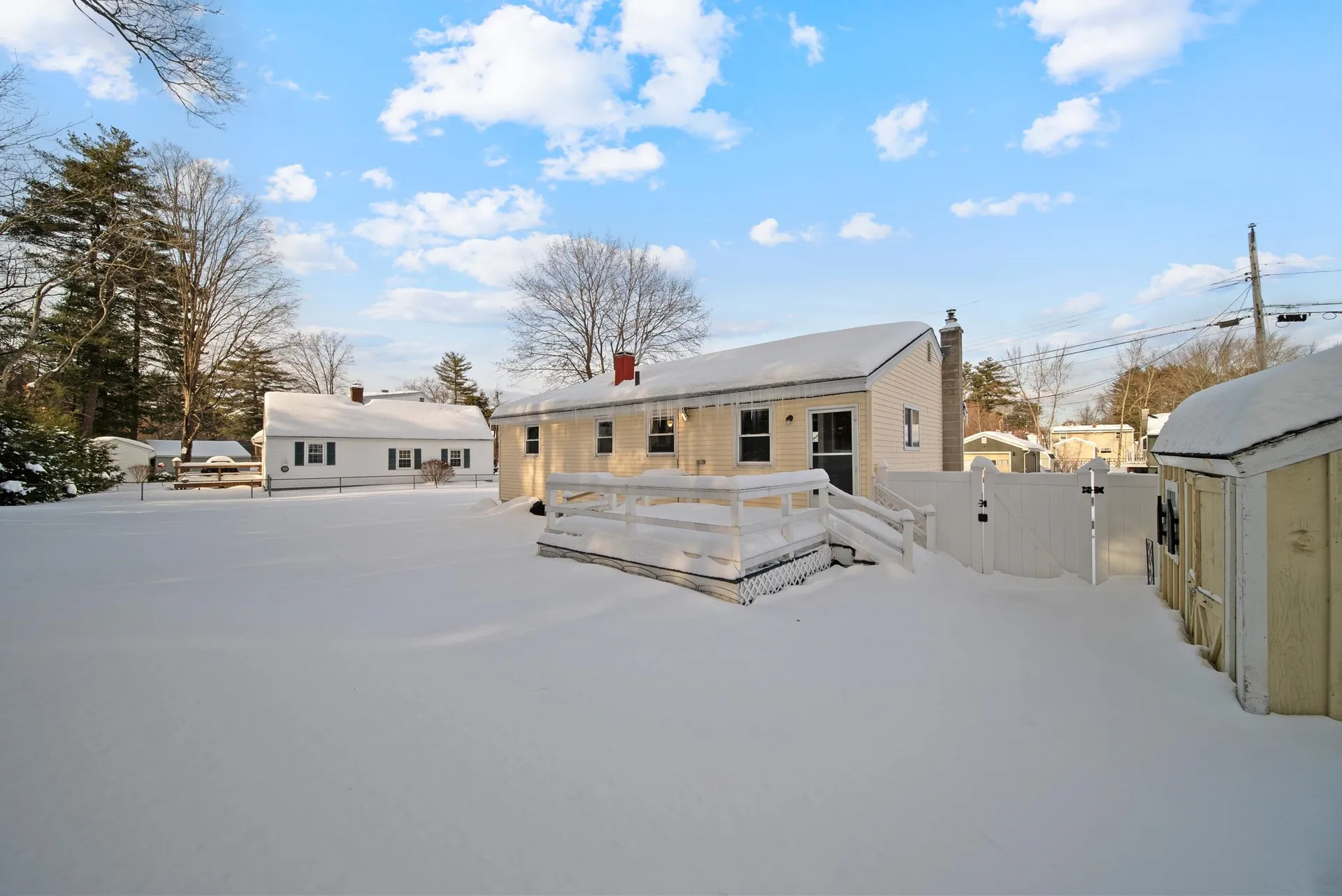 4 Portchester Drive Nashua NH 03062