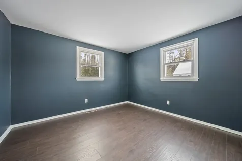 4 Portchester Drive Nashua NH 03062