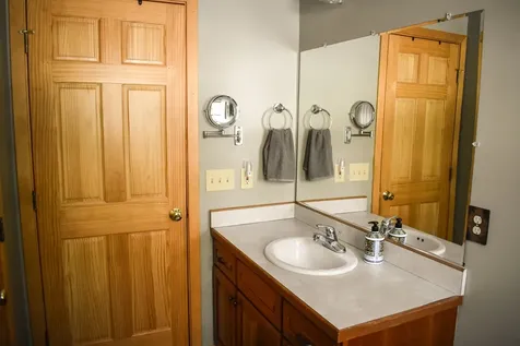 133 Philbrook Road Pittsburg NH 03592