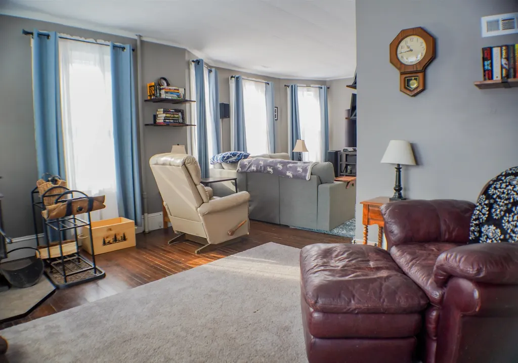 25 Gibbs Street Proctor VT 05765