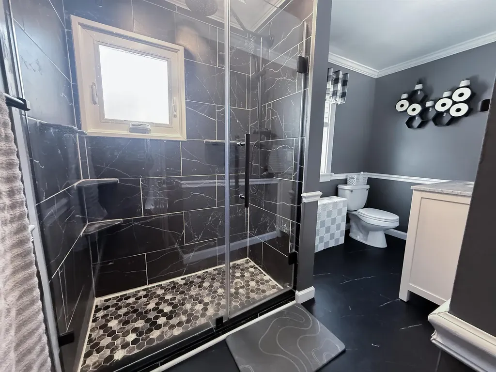 25 Gibbs Street Proctor VT 05765