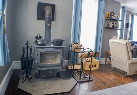 25 Gibbs Street Proctor VT 05765