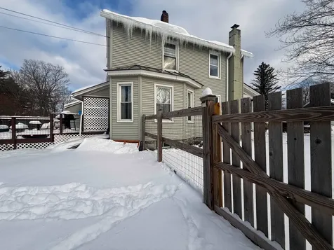 25 Gibbs Street Proctor VT 05765