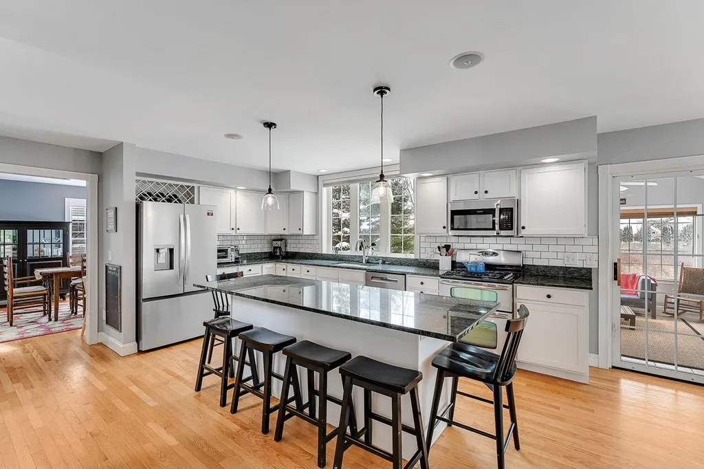 23 Vale Drive South Burlington VT 05403