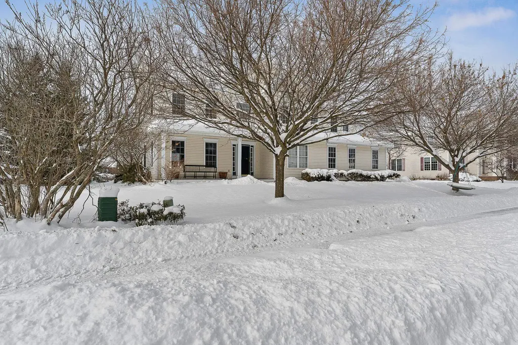 23 Vale Drive South Burlington VT 05403