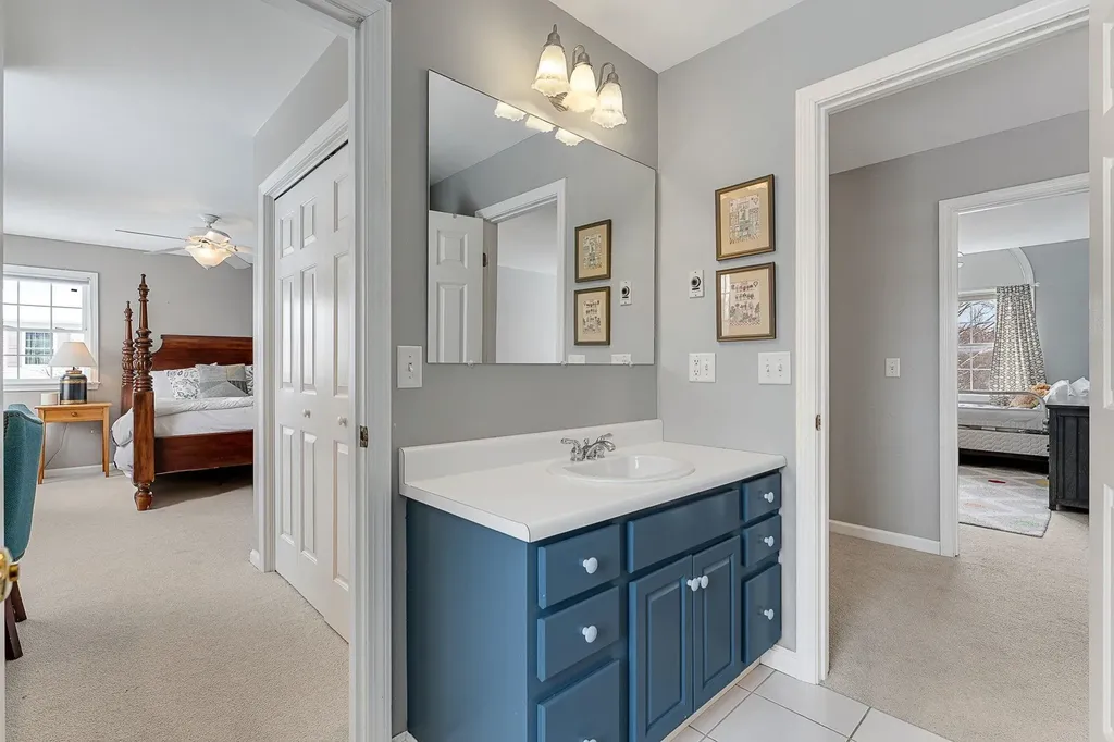 23 Vale Drive South Burlington VT 05403