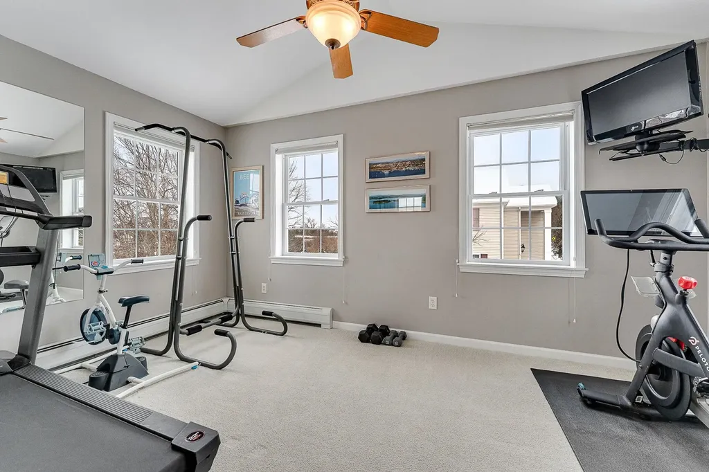 23 Vale Drive South Burlington VT 05403