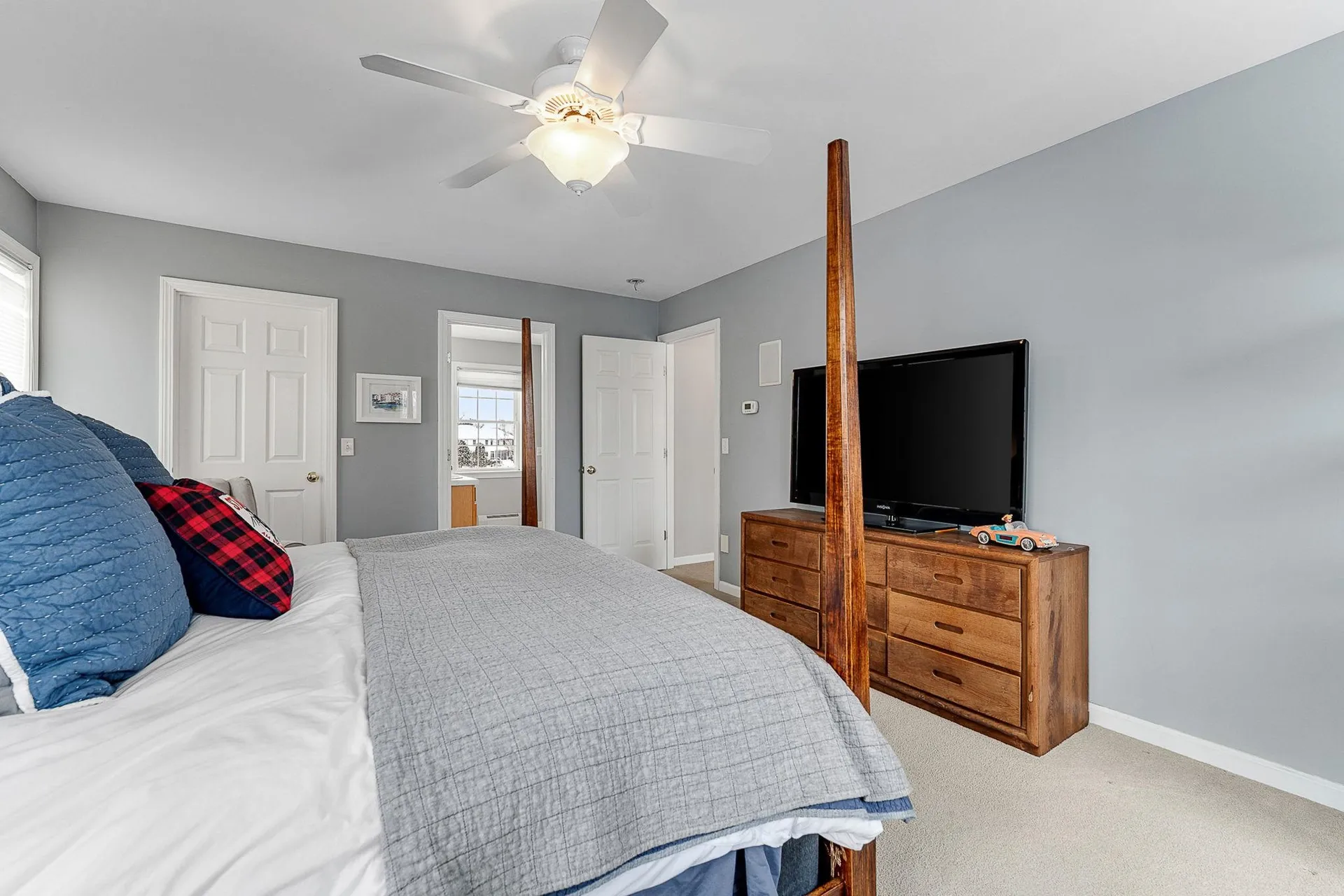 23 Vale Drive South Burlington VT 05403