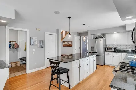 23 Vale Drive South Burlington VT 05403