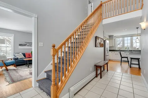 23 Vale Drive South Burlington VT 05403