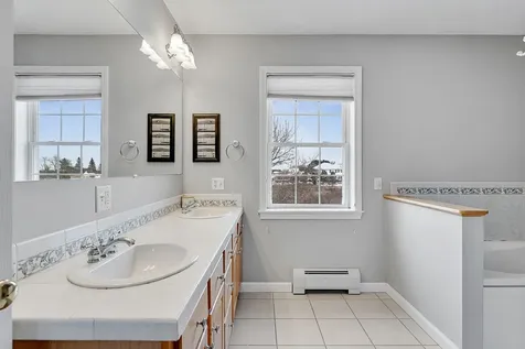 23 Vale Drive South Burlington VT 05403