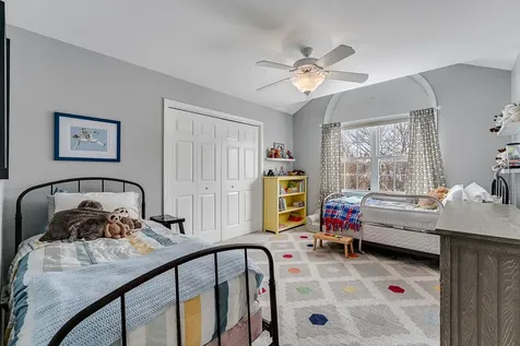 23 Vale Drive South Burlington VT 05403