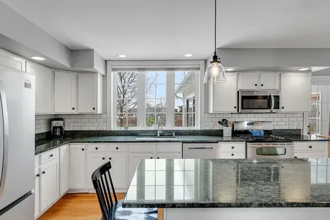 23 Vale Drive South Burlington VT 05403