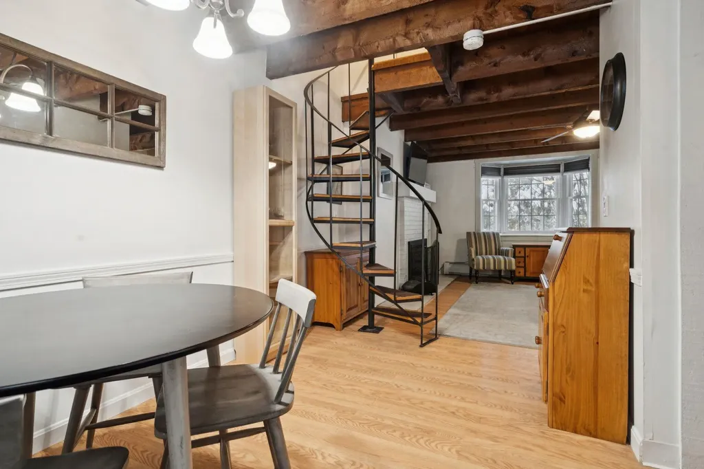 574 Willard Road Hartford VT 05001