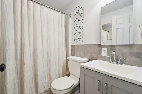 574 Willard Road Hartford VT 05001