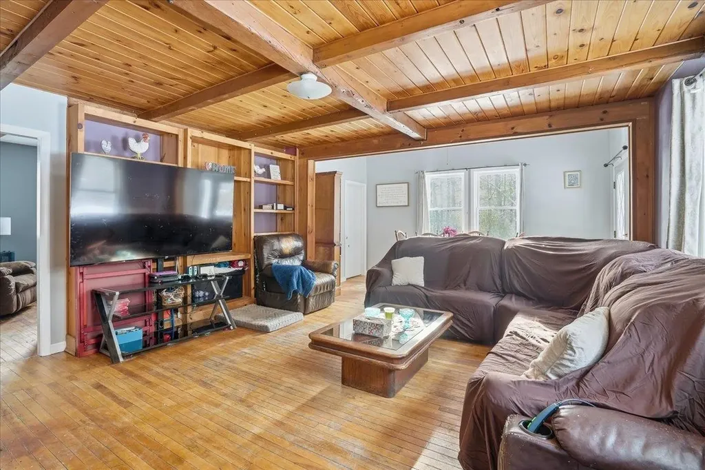 405 Upland Street Manchester NH 03102