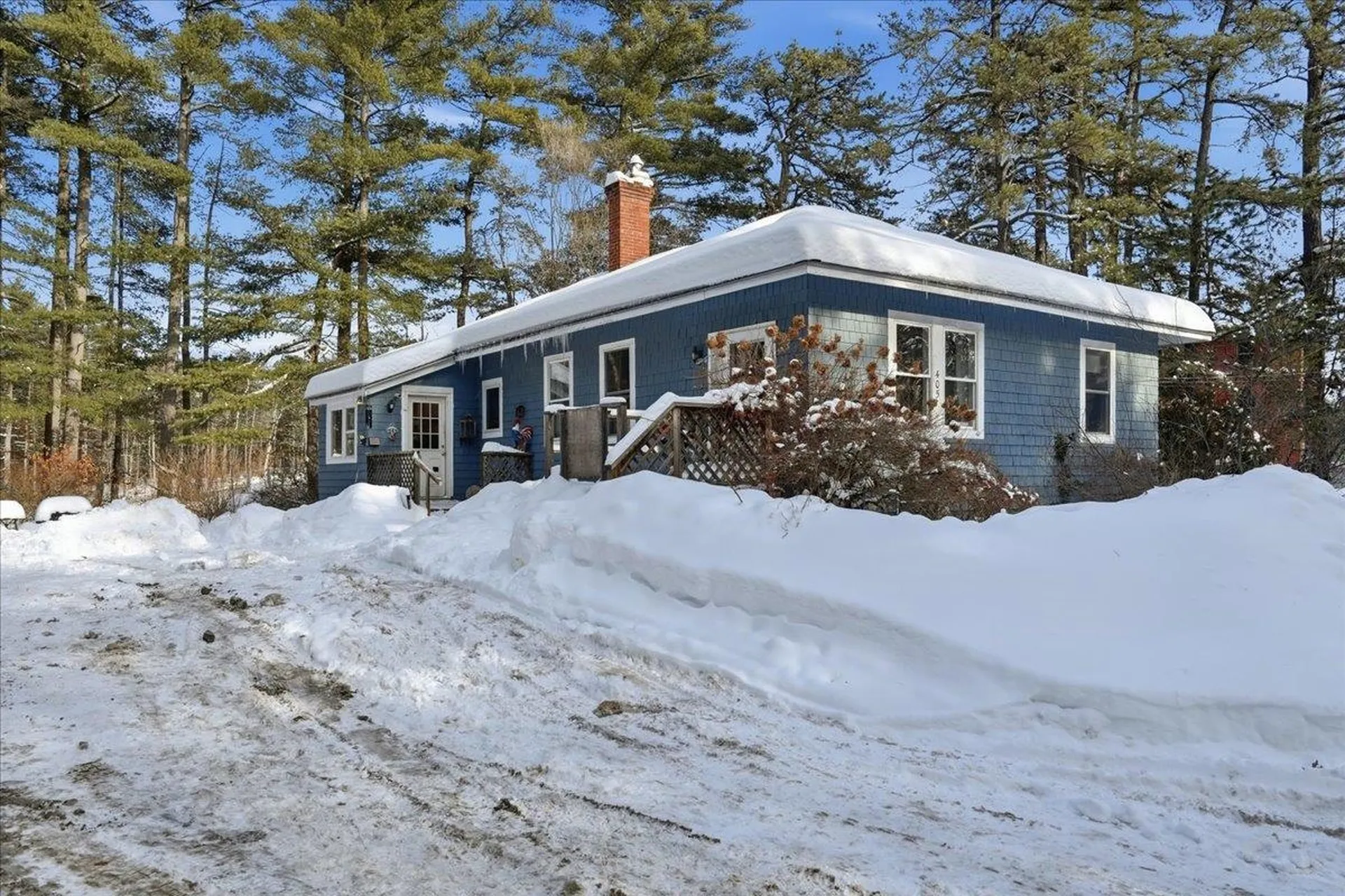 405 Upland Street Manchester NH 03102