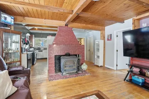 405 Upland Street Manchester NH 03102