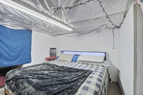 405 Upland Street Manchester NH 03102