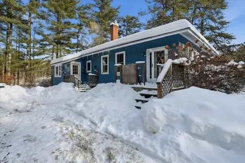 405 Upland Street Manchester NH 03102