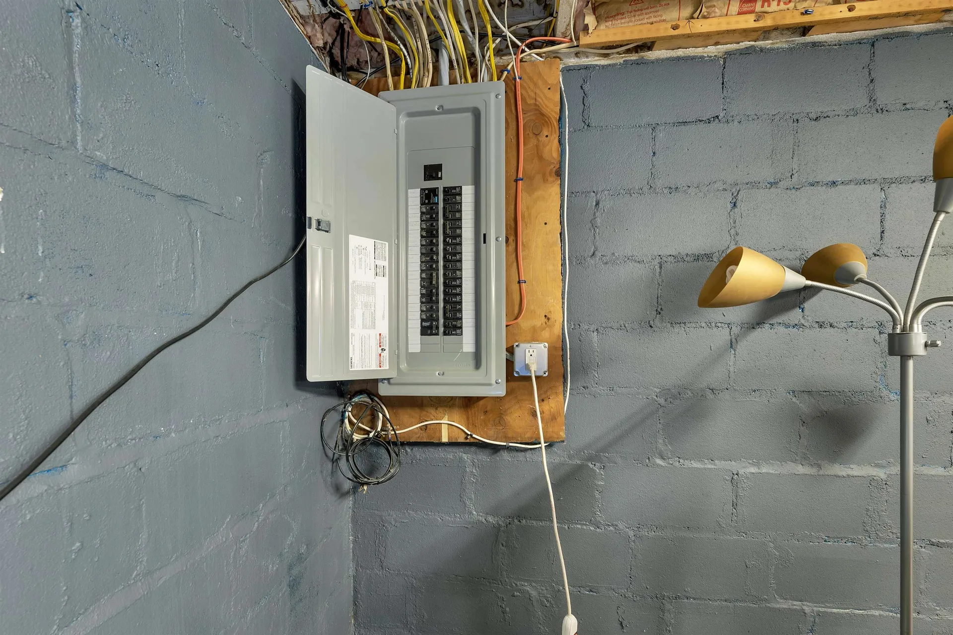 102 Elm Street Epping NH 03042